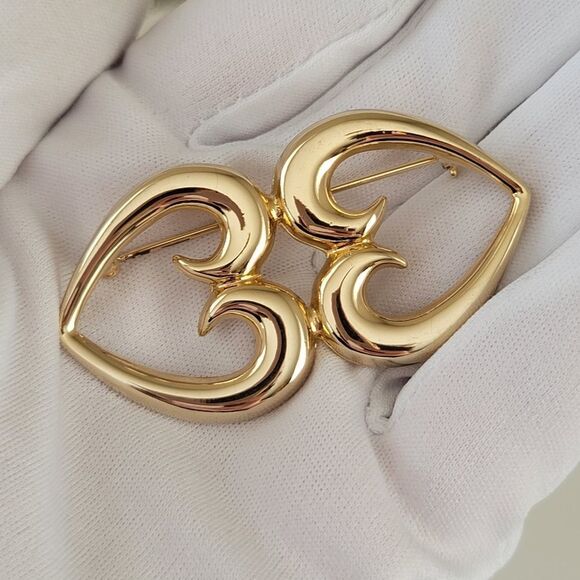 Brooch Gold Tone Double Heart Pin & #0051 - Picture 8 of 8